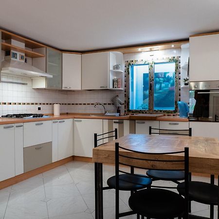 Casa Matilde Piano Terra 100Mq Con Parking E Piscina Apartment แฟร์รารา ภายนอก รูปภาพ